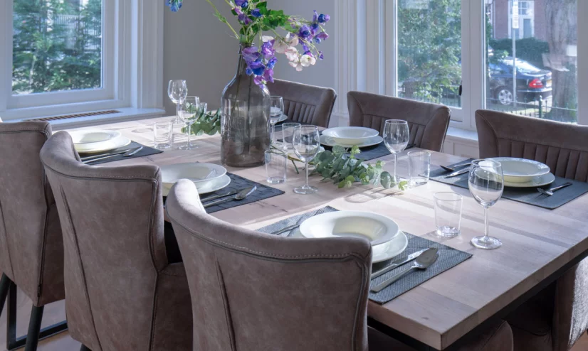 Meubels huren voor diplomaten